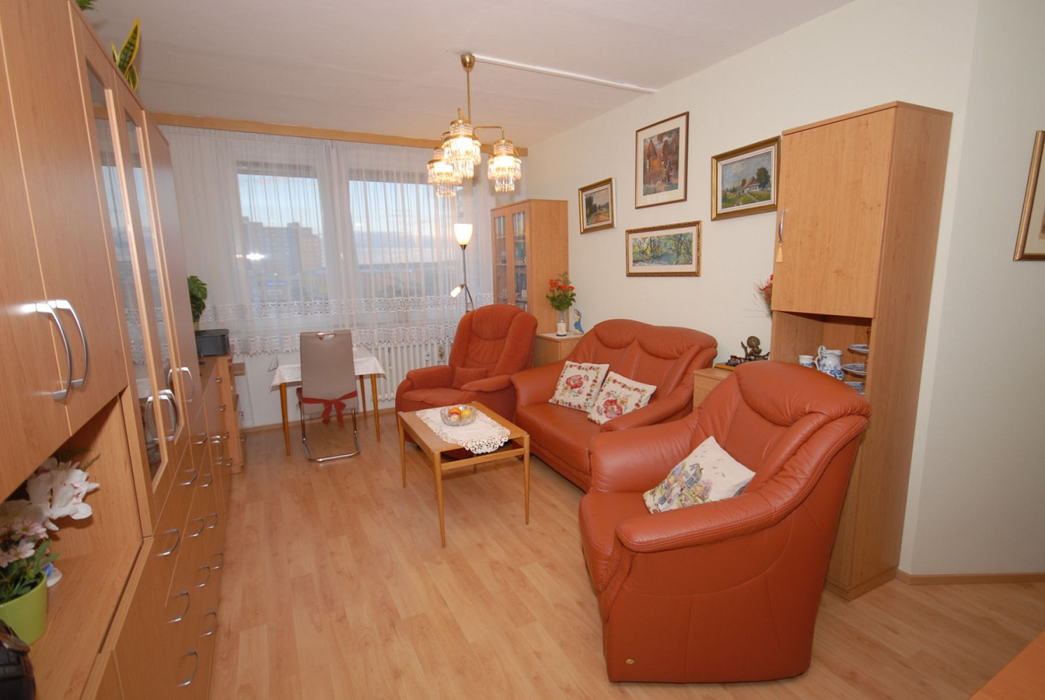 Pronájem bytu 2+kk 44 m² — photo 2
