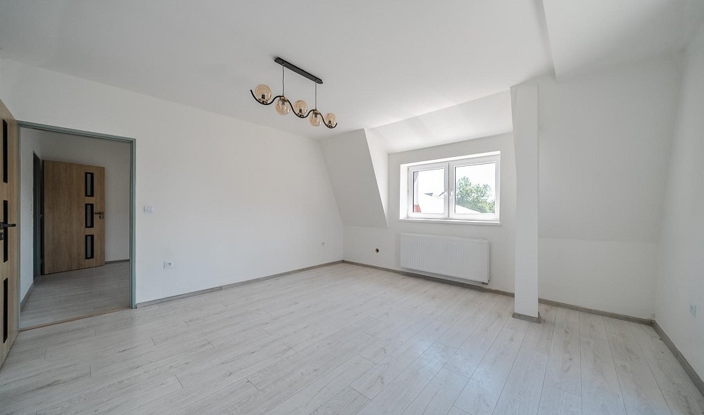 Prodej domu 263 m² s pozemkem 536 m², Ostrava – náhled fotky 28