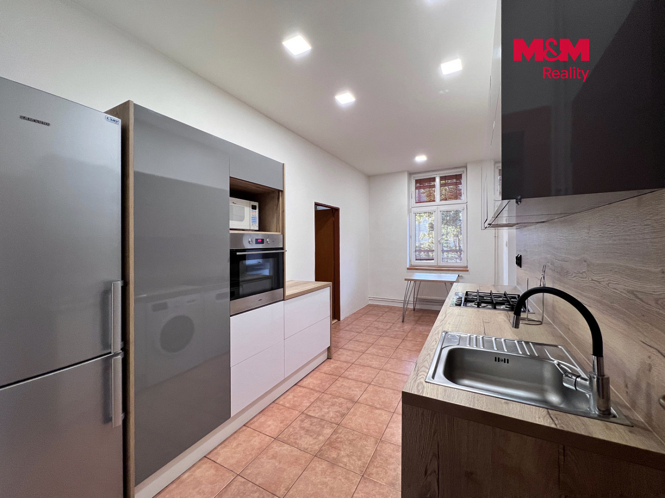 Pronájem bytu 2+1 67 m² – fotografie 4