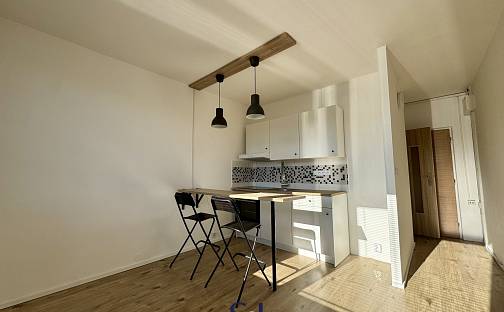 Pronájem bytu 1+1 36 m², Tkalcovská, Nový Bor, okres Česká Lípa