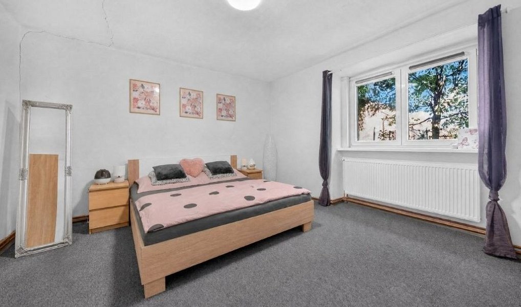 Prodej domu 247 m² s pozemkem 976 m², Bříza – náhled fotky 7