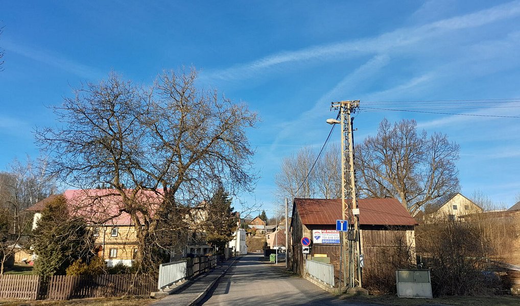 Prodej komerčního pozemku 811 m², Cvikov – náhled fotky 5