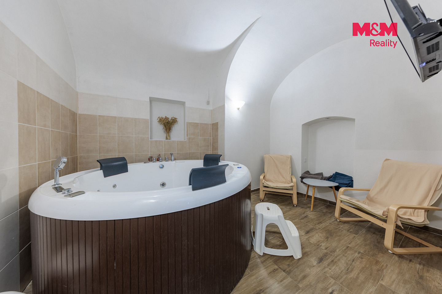 Prodej nájemního domu, činžáku 327 m² – fotografie 4