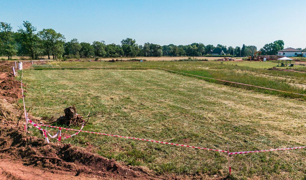 Prodej stavebního pozemku 980 m², Nezabylice – náhled fotky 5