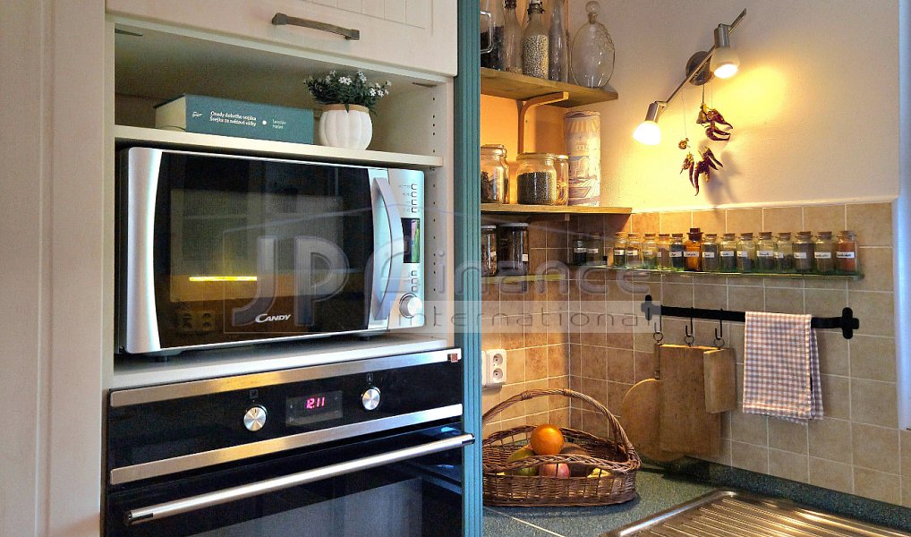 Prodej domu 100 m² s pozemkem 897 m², Tišice – náhled fotky 10