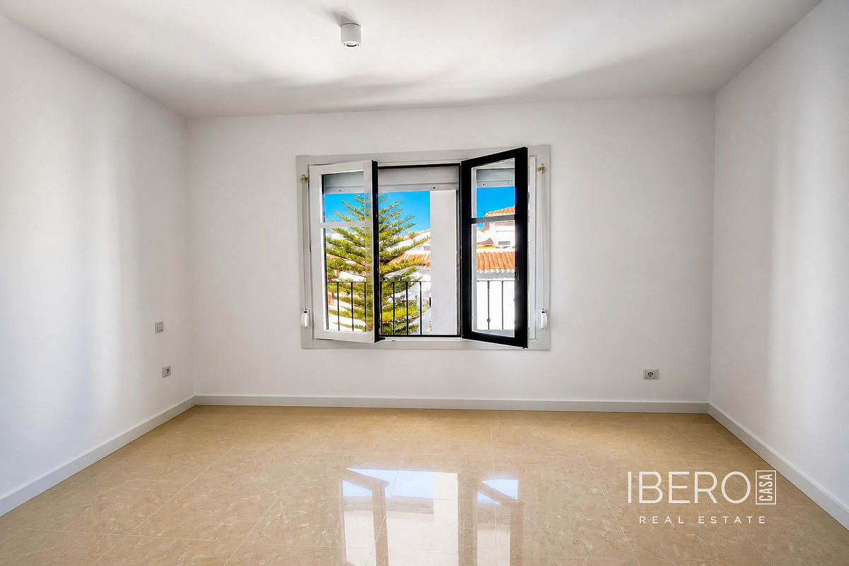 Pis 2+kk – San Luis de Sabinillas - Vista 4
