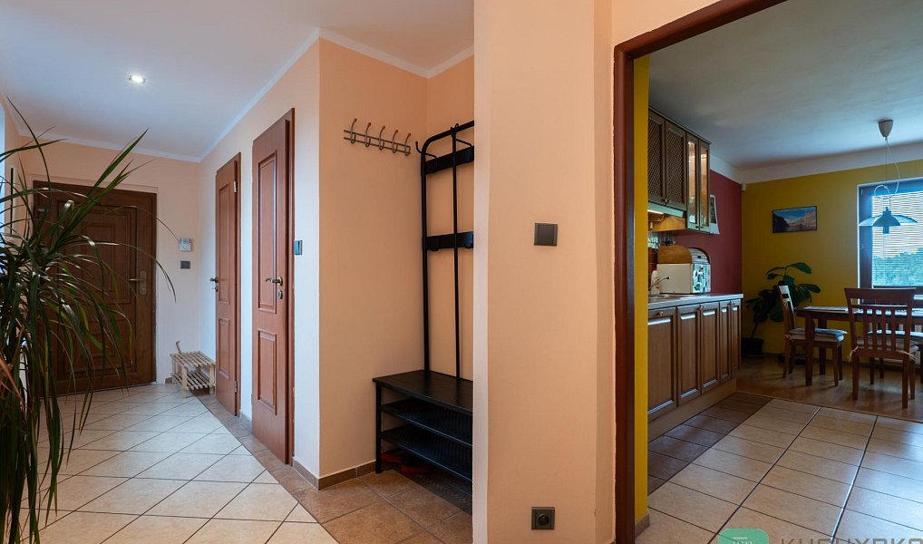 Prodej domu 265 m² s pozemkem 1 277 m², Košťany – náhled fotky 16