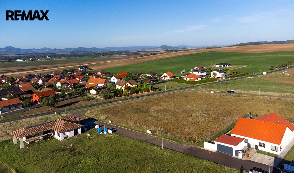 Prodej stavebního pozemku 826 m², Slavětín – náhled fotky 4