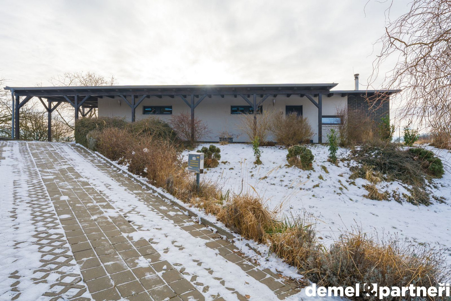 Prodej domu 121 m² s pozemkem 863 m² — photo 2