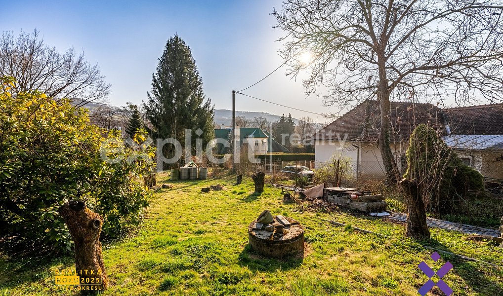 Prodej stavebního pozemku 1 327 m², Zlín – náhled fotky 8