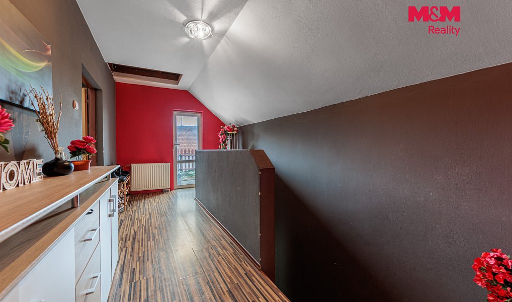 Prodej domu 176 m² s pozemkem 747 m², Kaceřov – náhled fotky 7