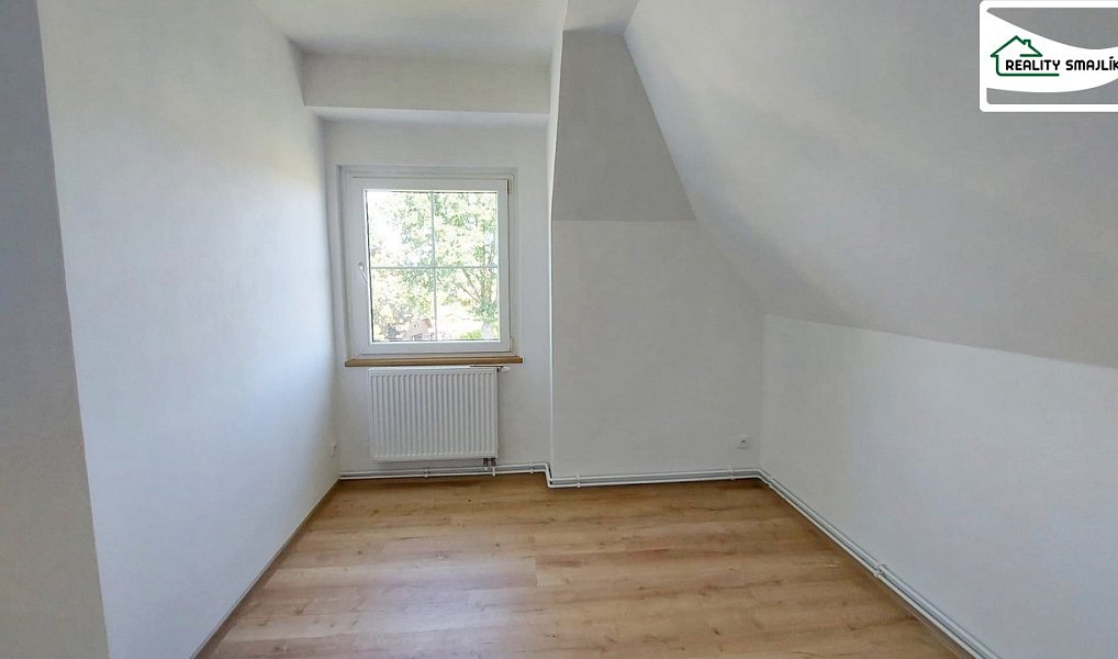 Pronájem bytu 3+1 54 m², Plesná – náhled fotky 4