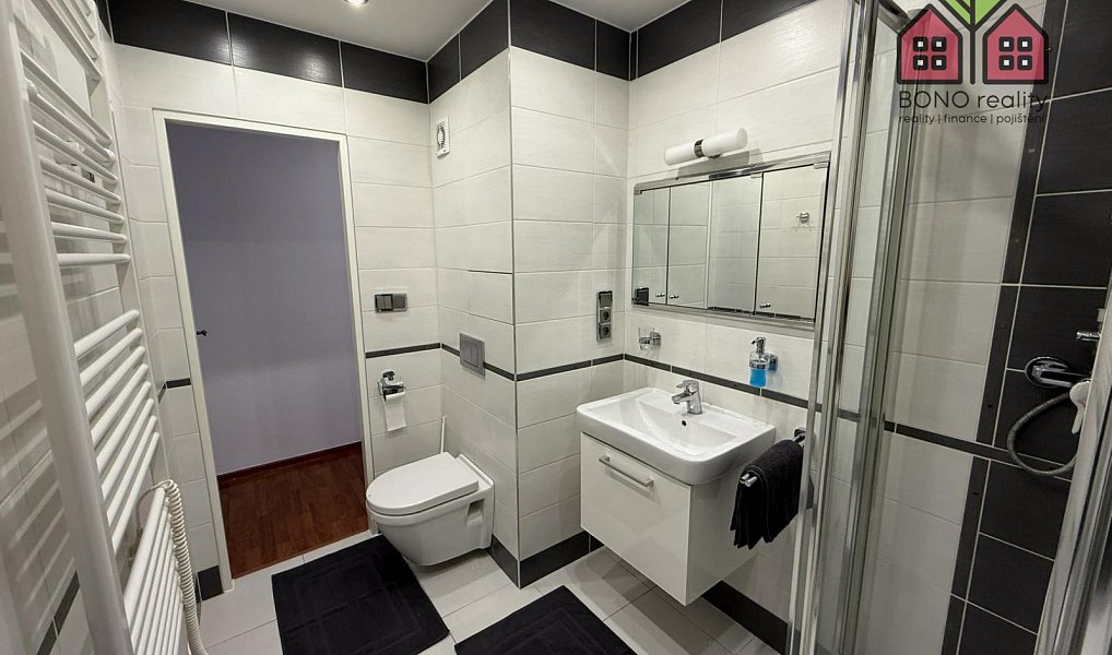 Pronájem bytu 2+1 60 m², Litoměřice – náhled fotky 2