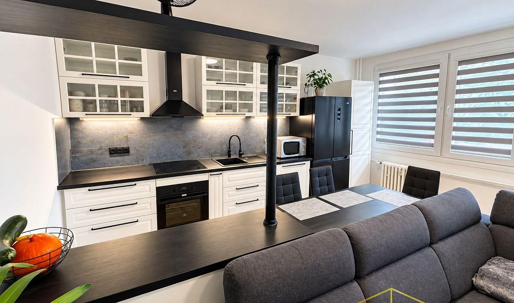 Prodej bytu 3+kk 71 m², Teplice – náhled fotky 2