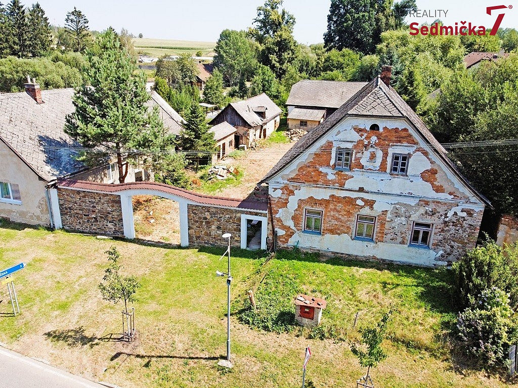 Prodej domu 110 m² s pozemkem 2 460 m² – fotografie 2