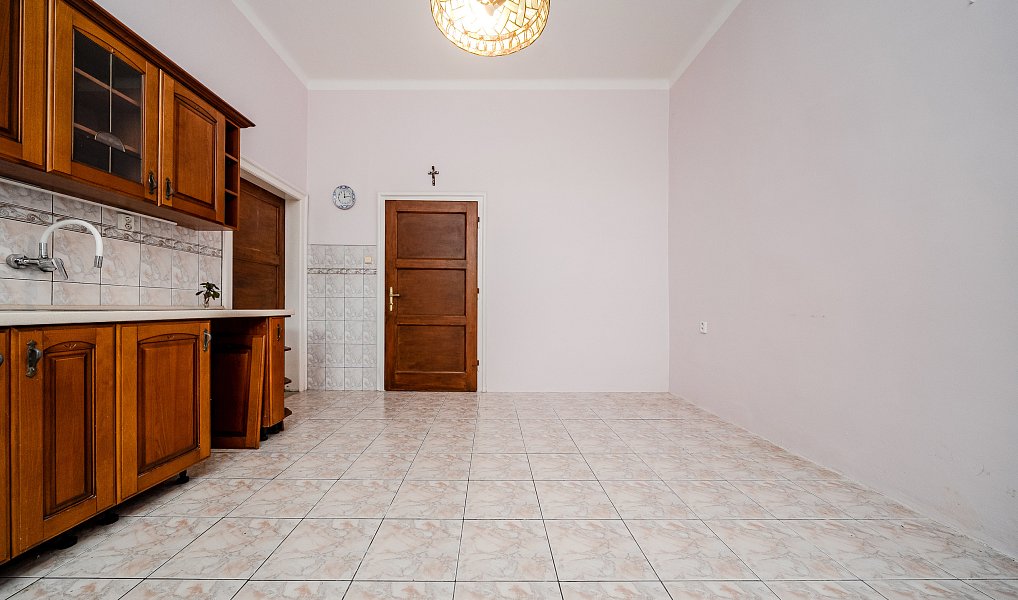 Prodej domu 199 m² s pozemkem 2 496 m², Petrovice u Karviné – náhled fotky 5