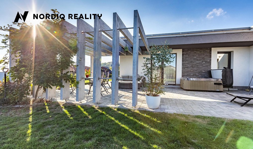Prodej domu 171 m² s pozemkem 1 243 m², Kladruby – náhled fotky 14
