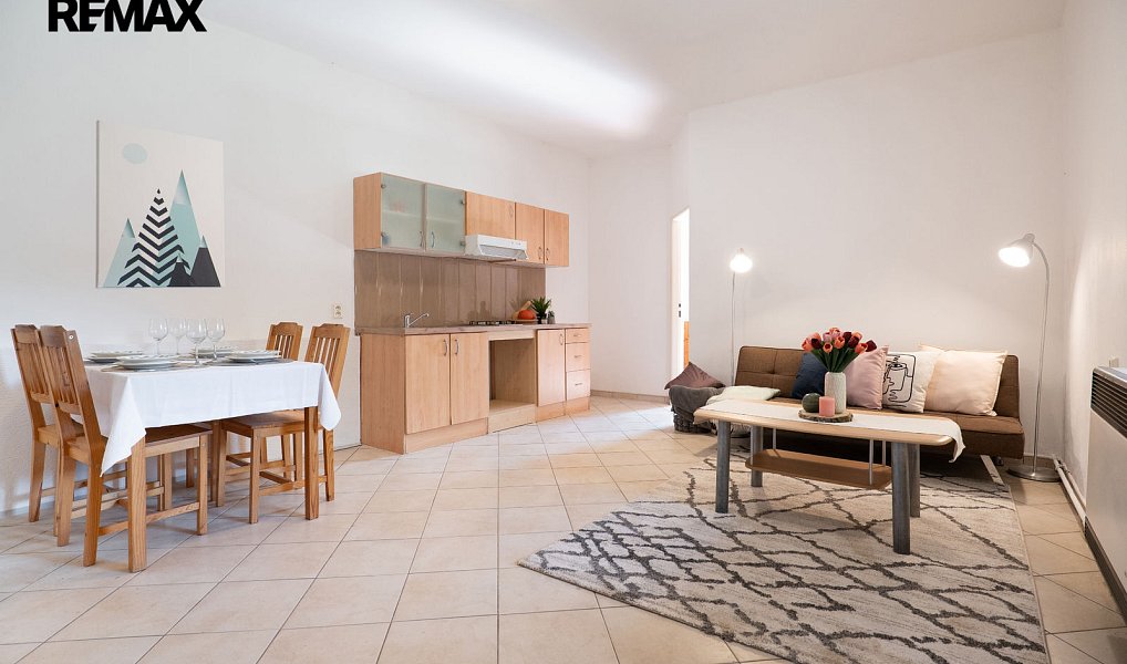 Prodej domu 770 m² s pozemkem 9 150 m², Kundratice – náhled fotky 15