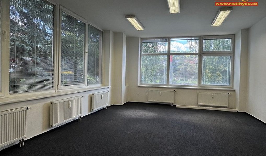 Pronájem kanceláře 40 m², Náchod – náhled fotky 8