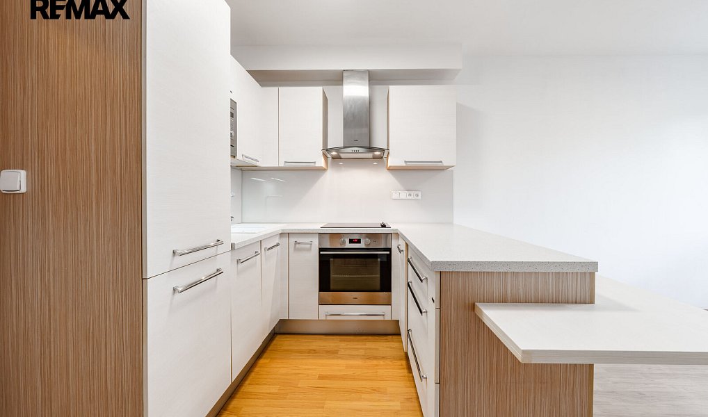 Pronájem bytu 2+kk 49 m², Praha – náhled fotky 5