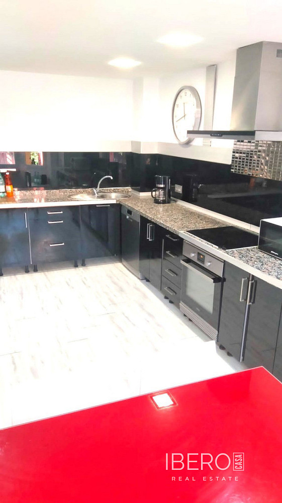 Casa 6+kk – Marbella, Nueva Andalucía - Vista 4