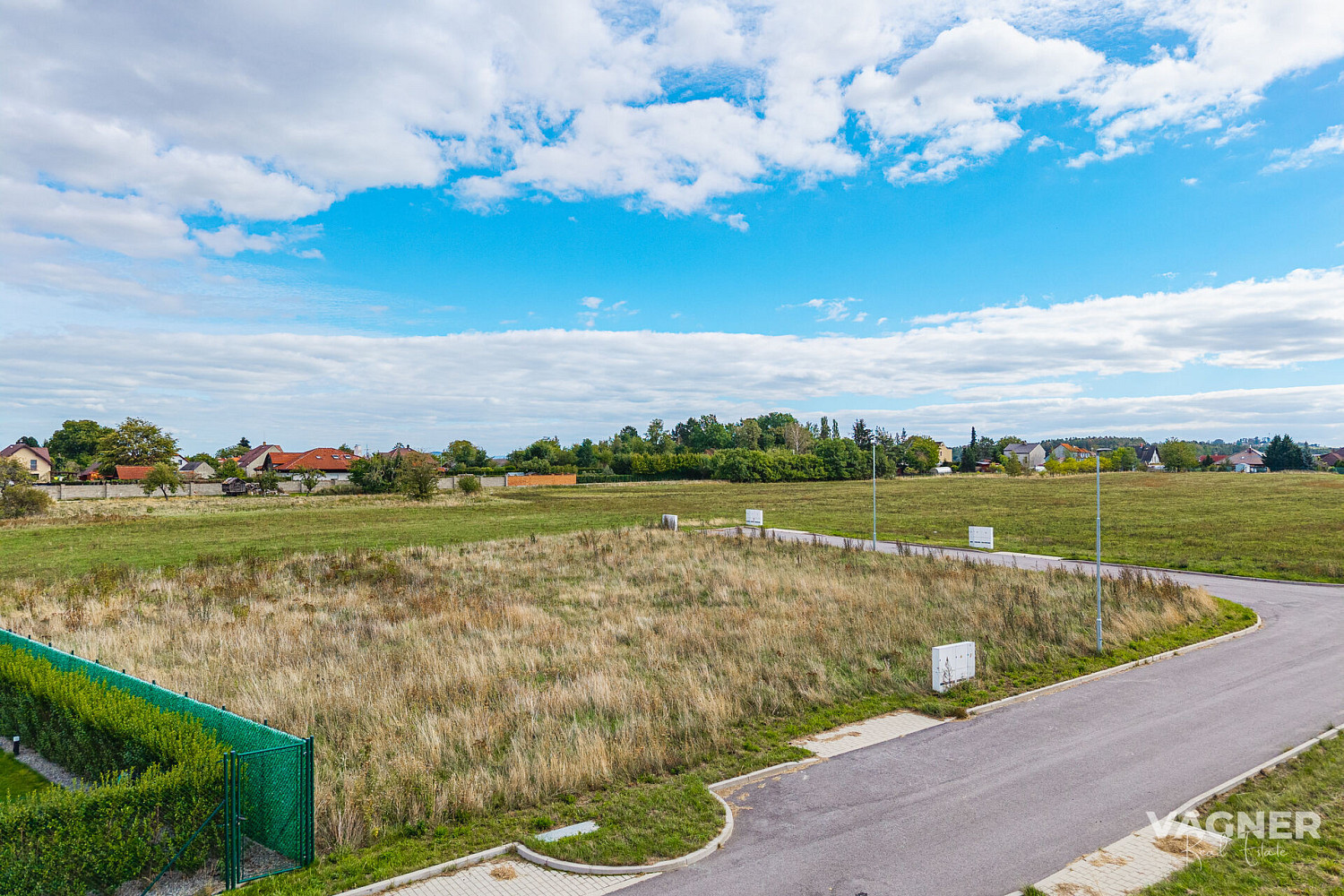 Prodej stavebního pozemku 1 372 m² – fotografie 3