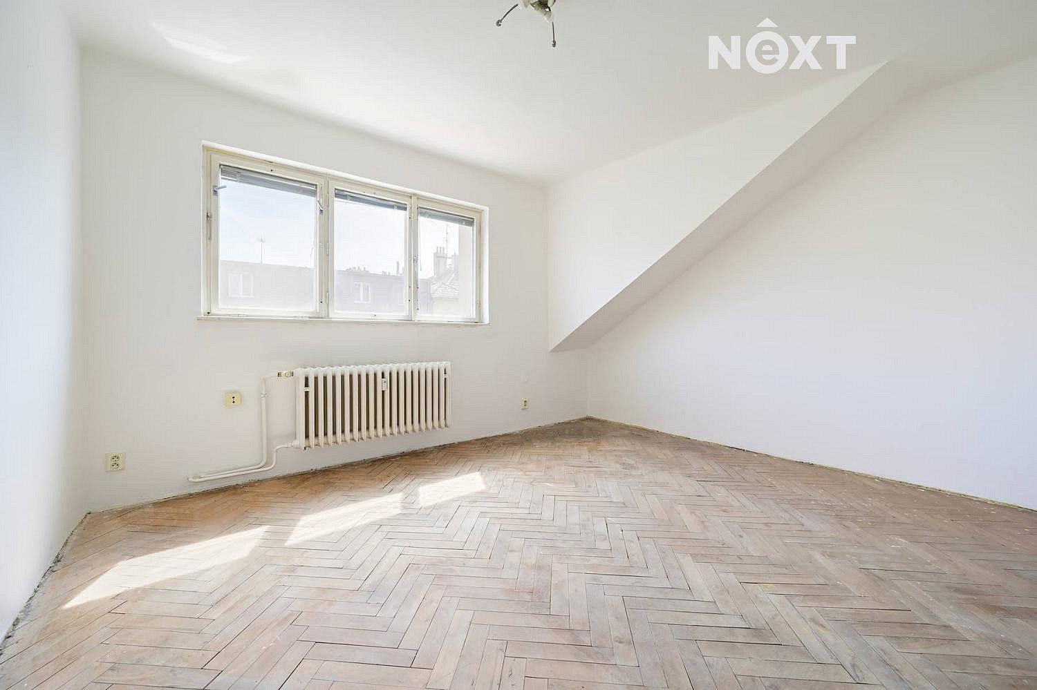 Prodej bytu 1+1 42 m² – pohled 3