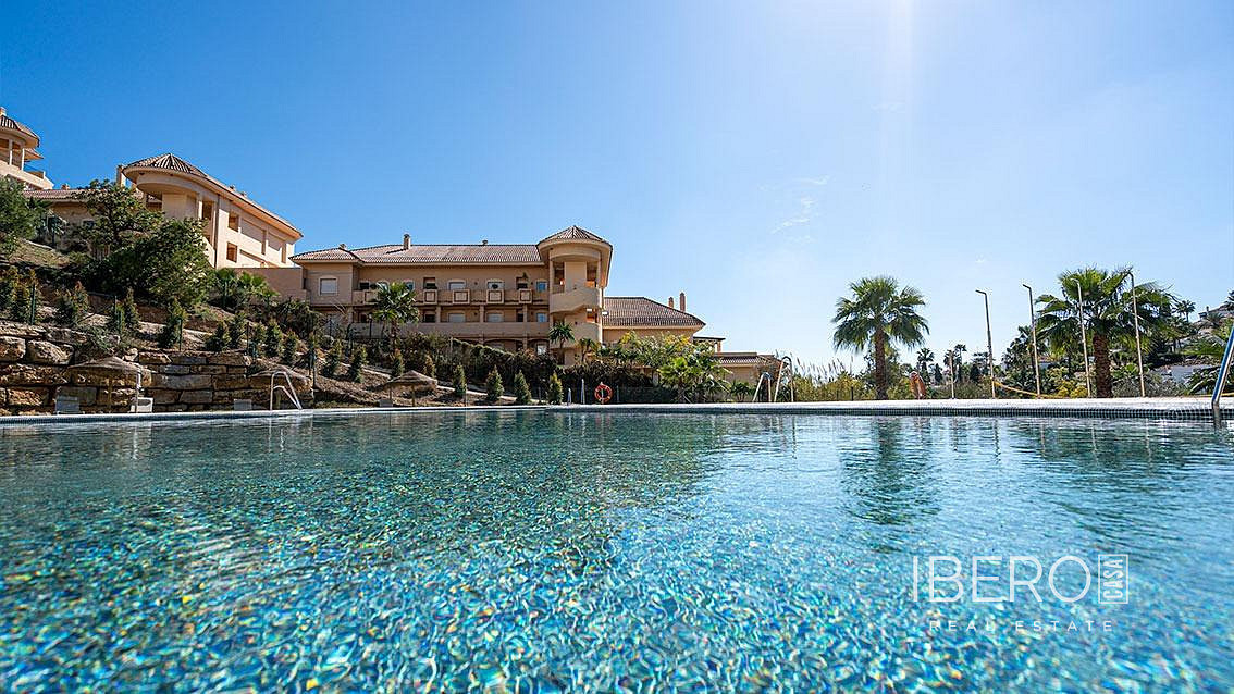 Piso 3+kk – Marbella, Nueva Andalucía - Más