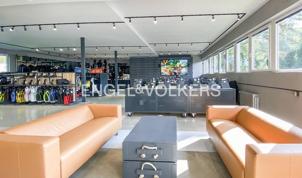 Pronájem obchodních prostor 266 m², Praha – náhled fotky 3