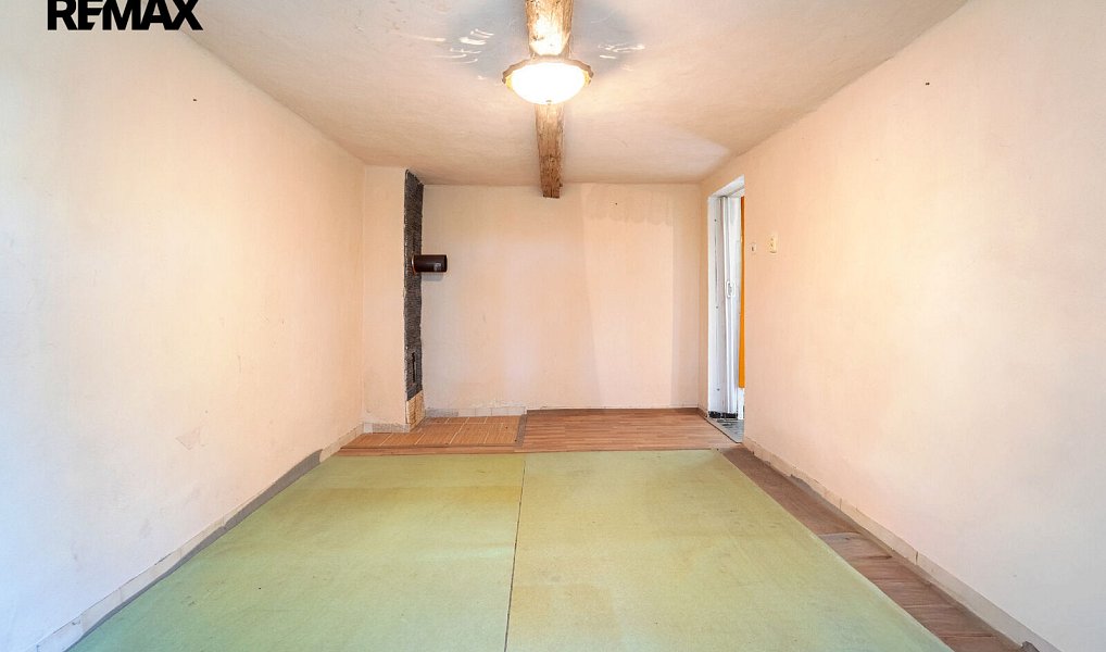Prodej domu 120 m² s pozemkem 1 324 m², Loučeň – náhled fotky 8