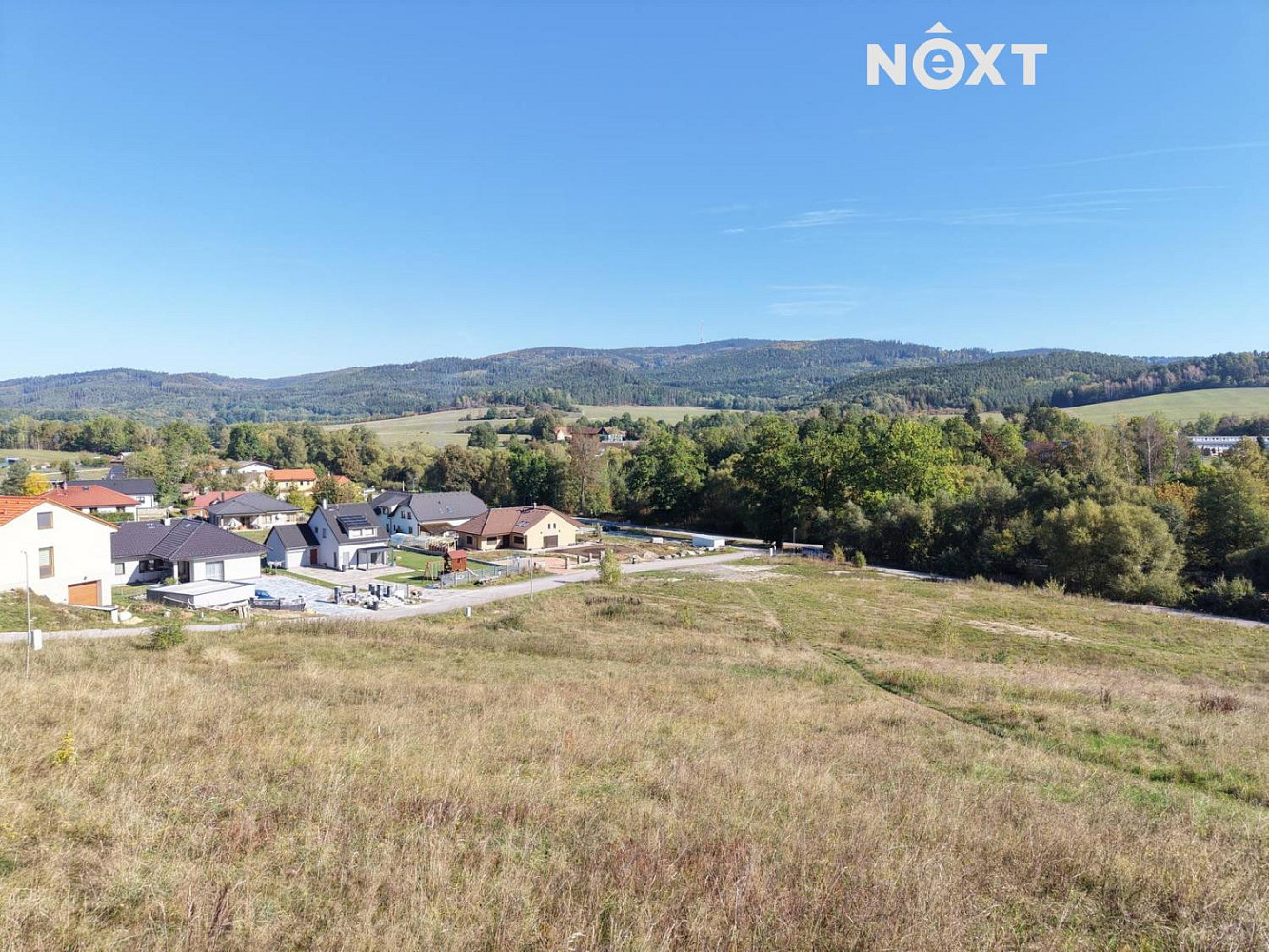 Prodej stavebního pozemku 4 422 m² – fotografie 2