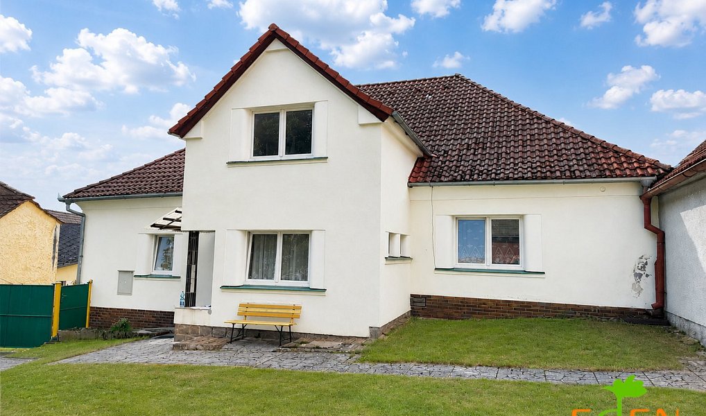 Prodej domu 175 m² s pozemkem 4 223 m², Kasejovice – náhled fotky 40