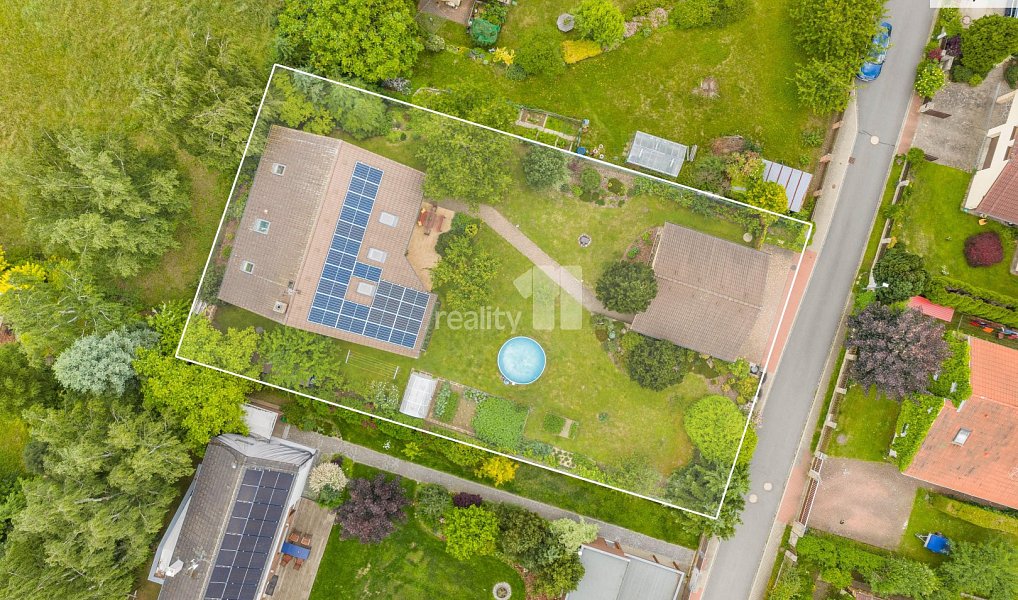 Prodej domu 200 m² s pozemkem 1 008 m², Kamenice – náhled fotky 24