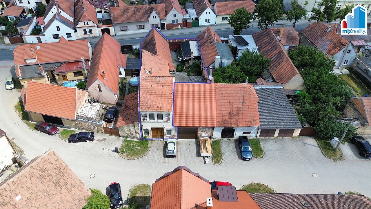 Prodej domu 141 m² s pozemkem 424 m²