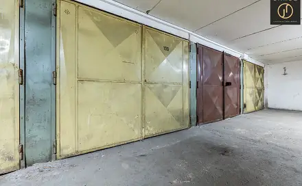 Prodej zděné garáže Kladno - Kročehlavy, ul. U Bellevue (u GDM), Bellevue, Kladno - Kročehlavy