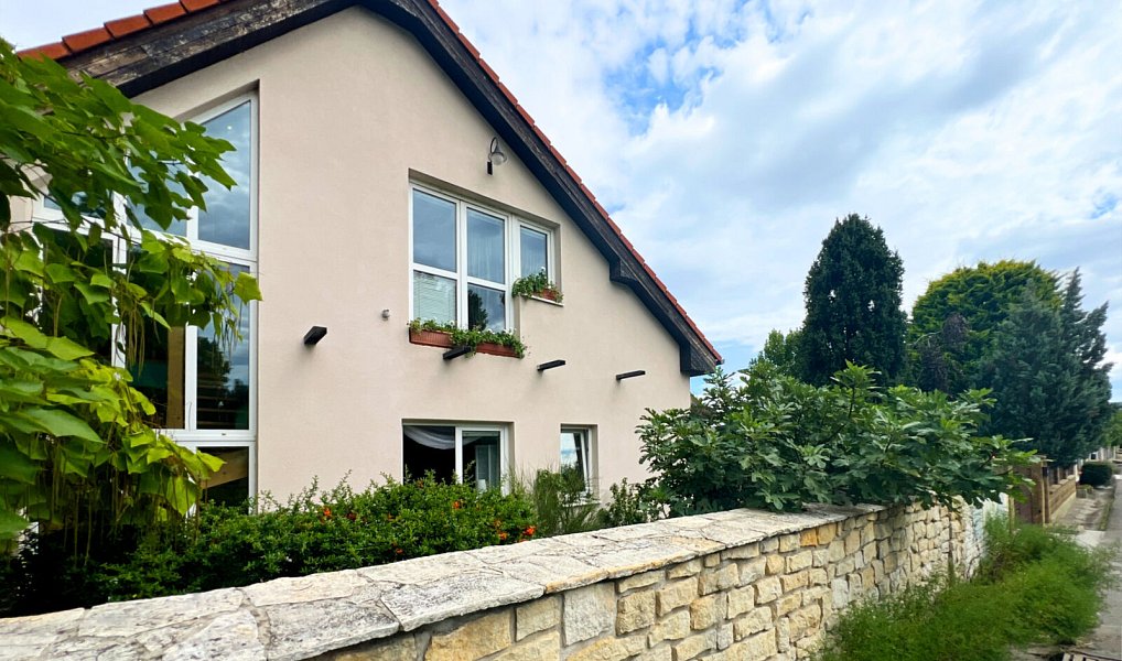 Prodej domu 200 m² s pozemkem 545 m², Měšice – náhled fotky 7