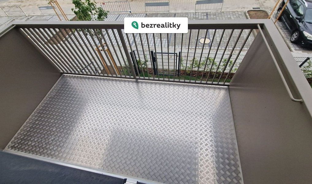Prodej bytu 3+kk 74 m², Kladno – náhled fotky 10