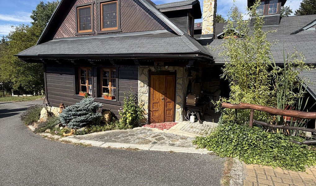 Prodej domu 830 m² s pozemkem 550 m², Prostřední Bečva – náhled fotky 4