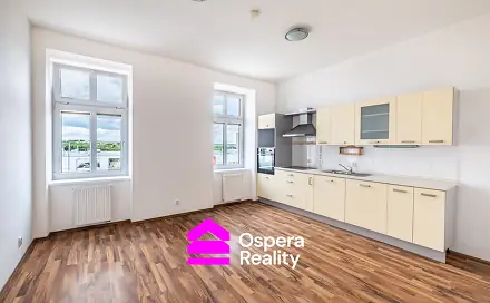 Prodej bytu 2+kk 48 m², Žižkovo náměstí, Znojmo