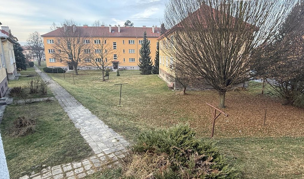 Pronájem bytu 2+1 60 m², Rožnov pod Radhoštěm – náhled fotky 12
