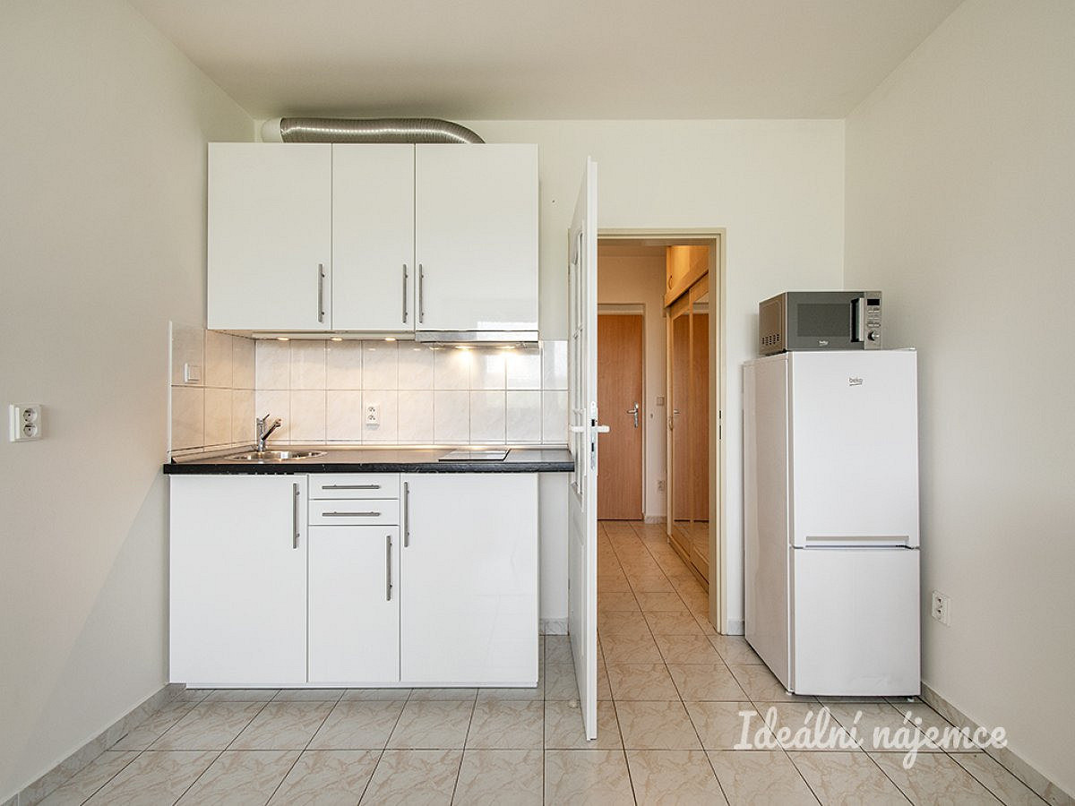Prodej bytu 1+kk 26 m² – fotografie 3
