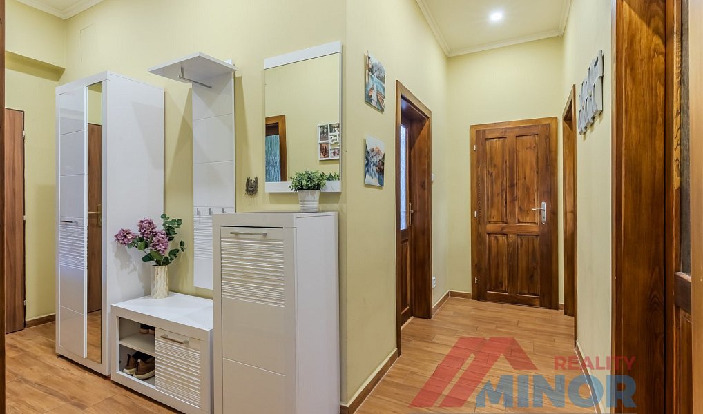 Prodej bytu 3+1 94 m², Slaný – náhled fotky 2