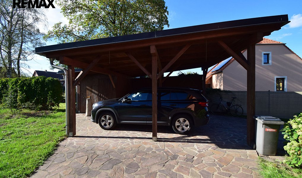 Prodej domu 222 m² s pozemkem 1 115 m², Oslov – náhled fotky 22