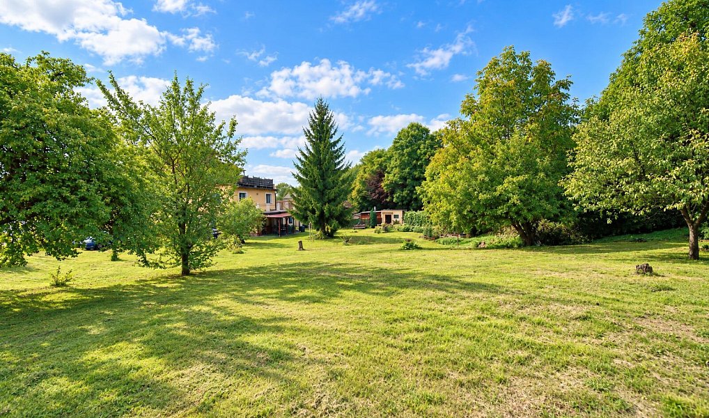 Prodej stavebního pozemku 1 273 m², Jaroměř – náhled fotky 3
