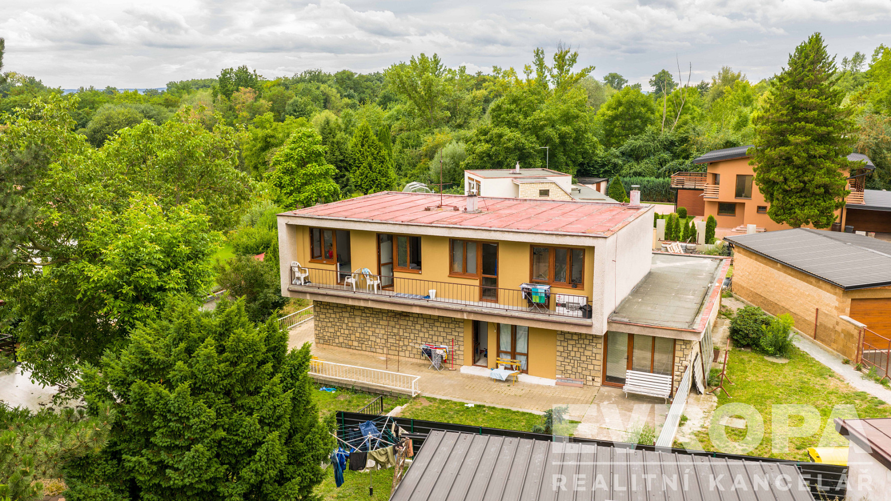 Prodej domu 200 m² s pozemkem 736 m² – fotografie 4
