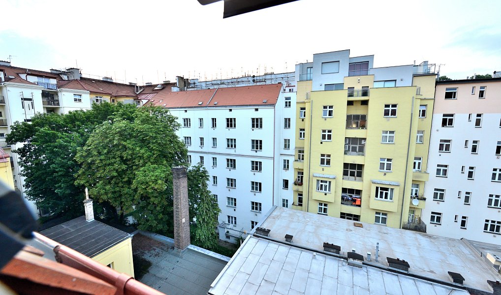 Pronájem bytu 1+kk 29 m², Praha – náhled fotky 6