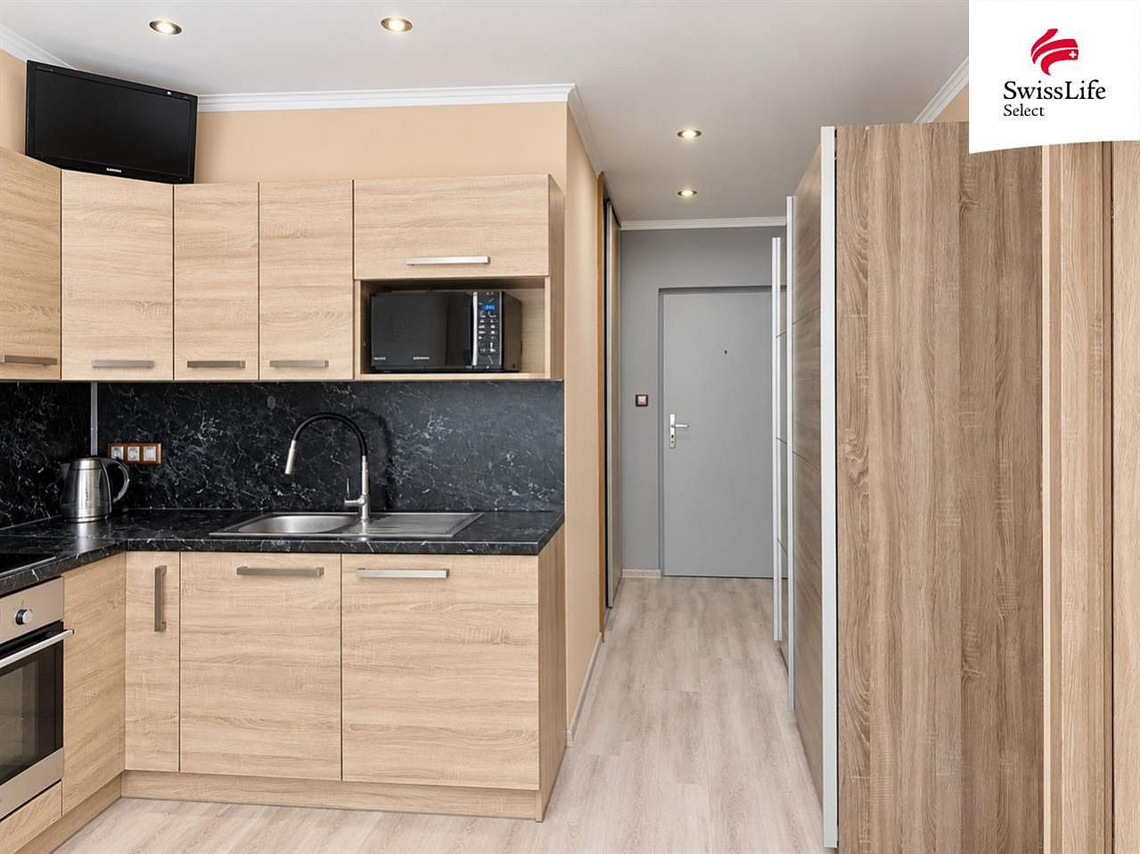 Pronájem bytu 1+1 38 m² – fotografie 2