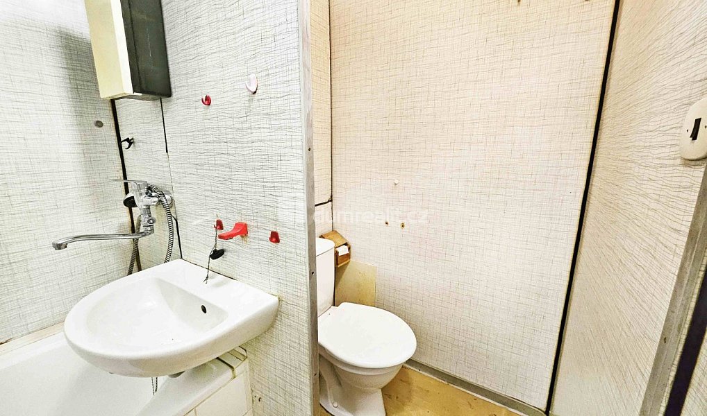 Prodej bytu 1+kk 22 m², Lovosice – náhled fotky 5