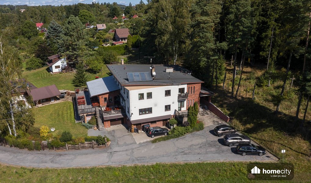 Prodej ubytovacího objektu 670 m², Hlinsko – náhled fotky 14