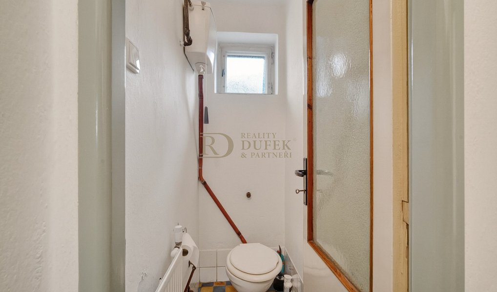 Prodej domu 165 m² s pozemkem 1 433 m², Náchod – náhled fotky 16